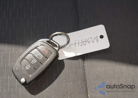 2021 Hyundai Tucson Se z USA, uszkodzony, nr VIN KM8J2CA49MU335074